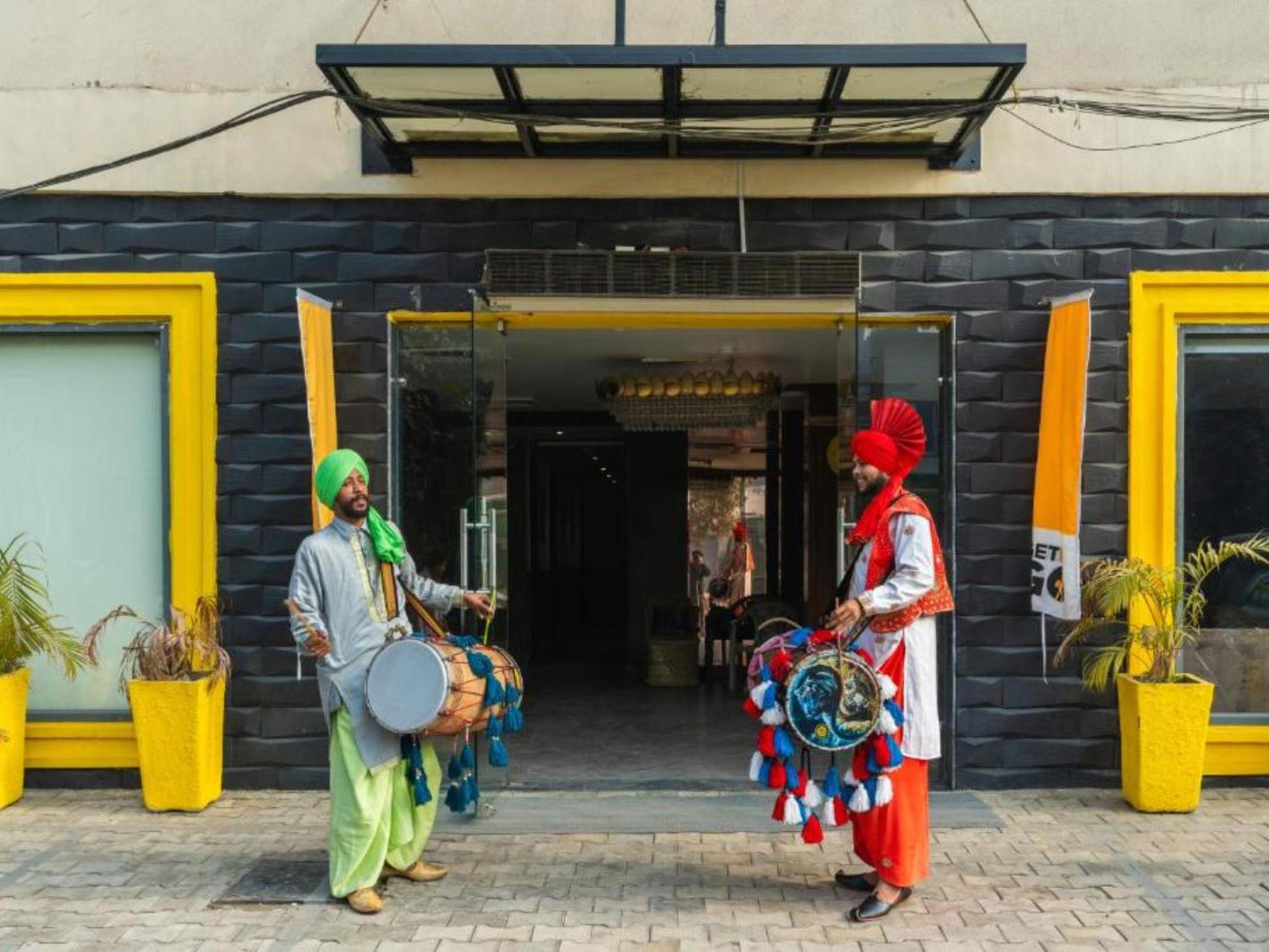 The Hosteller Amritsar, Near Golden Temple エクステリア 写真